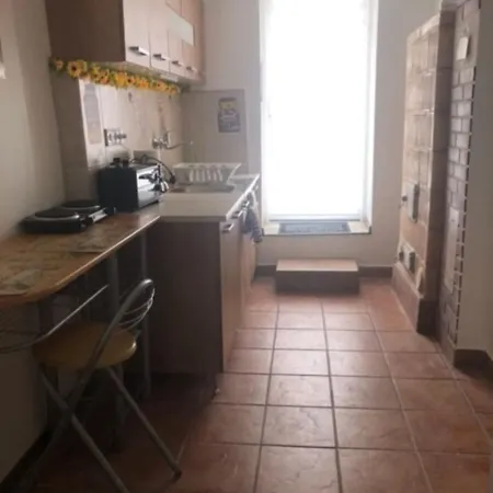 Napraforgo Vendeghaz Apartment